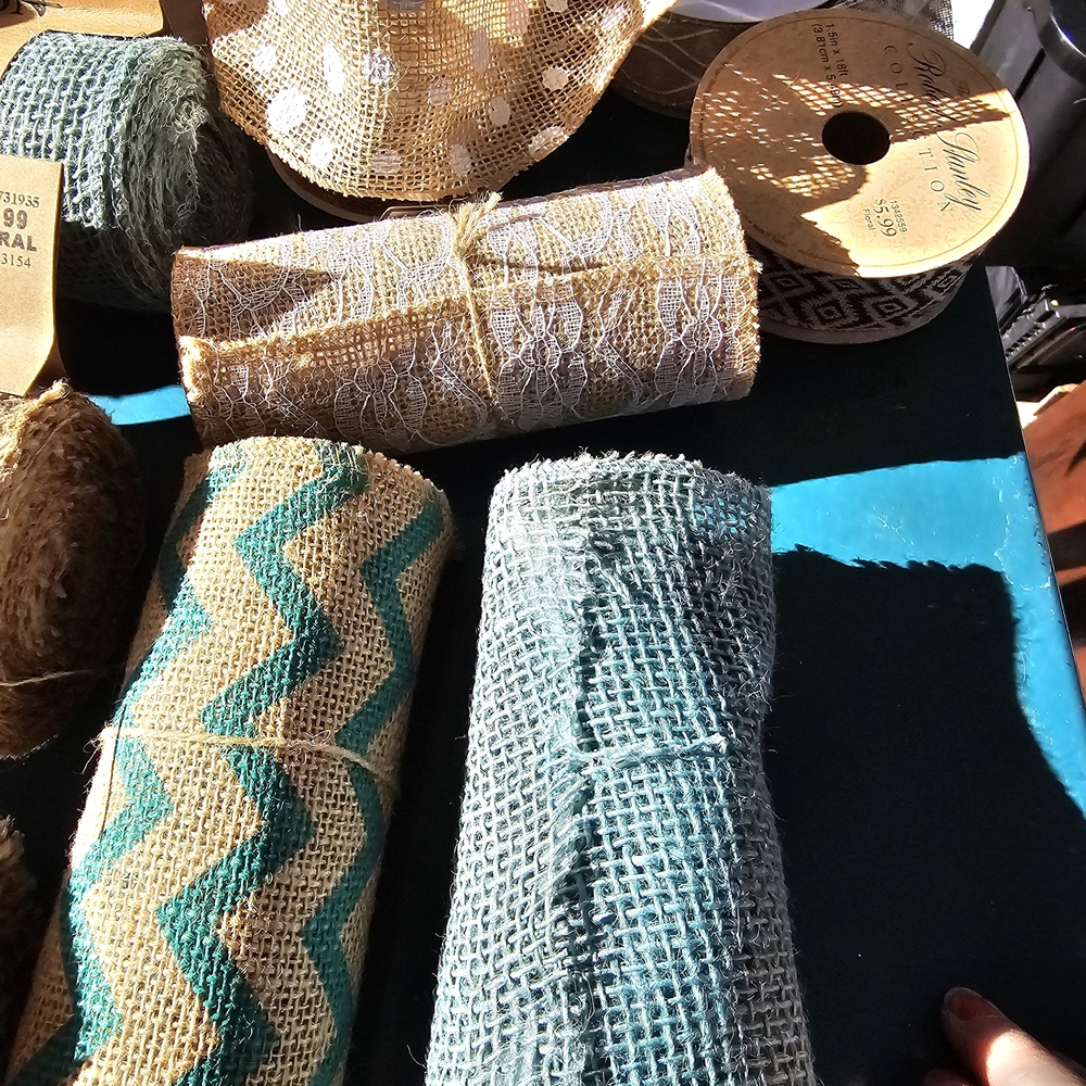 Assorted Burlap and Decorative Ribbons - Picture 4 of 11